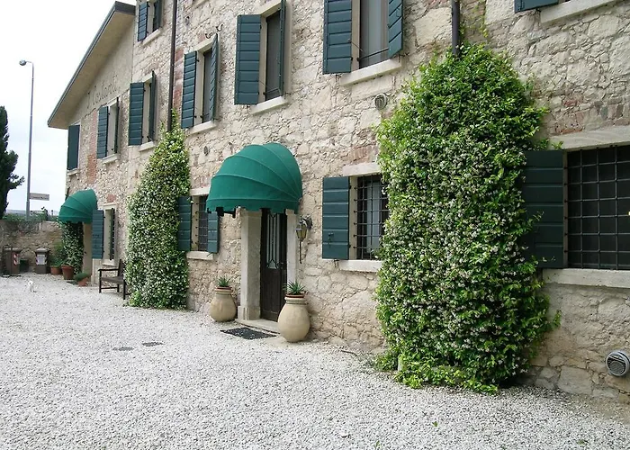 I Costanti Lantgård